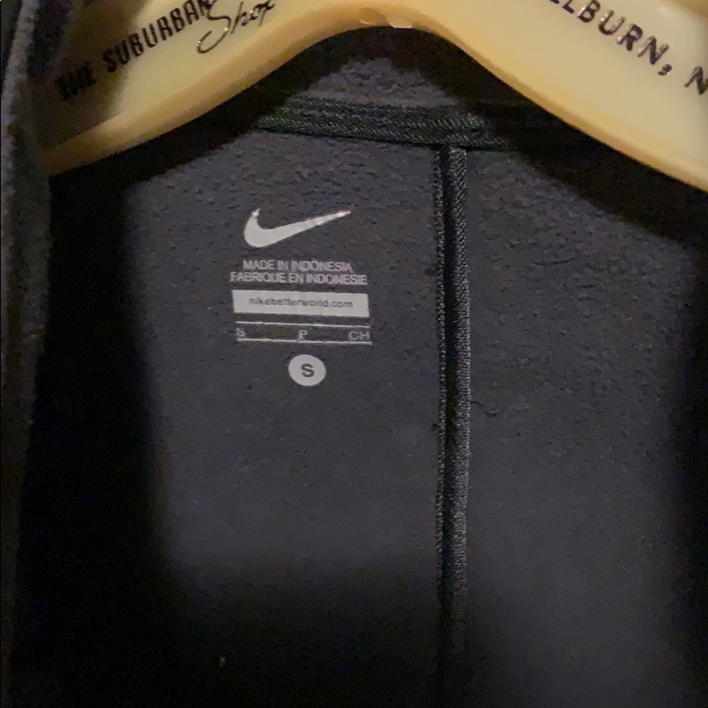 Running jacket - Picture 2 of 6